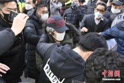 嫁给养父多次未经允许外出，“素媛案”凶手赵斗淳再次被拘留